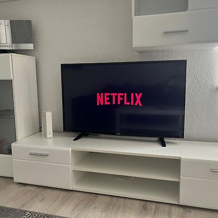 Moderne Helle 2,5 Zimmer Wohnung Mit Grossem Bad Und Kueche In Trossingen Dış mekan fotoğraf