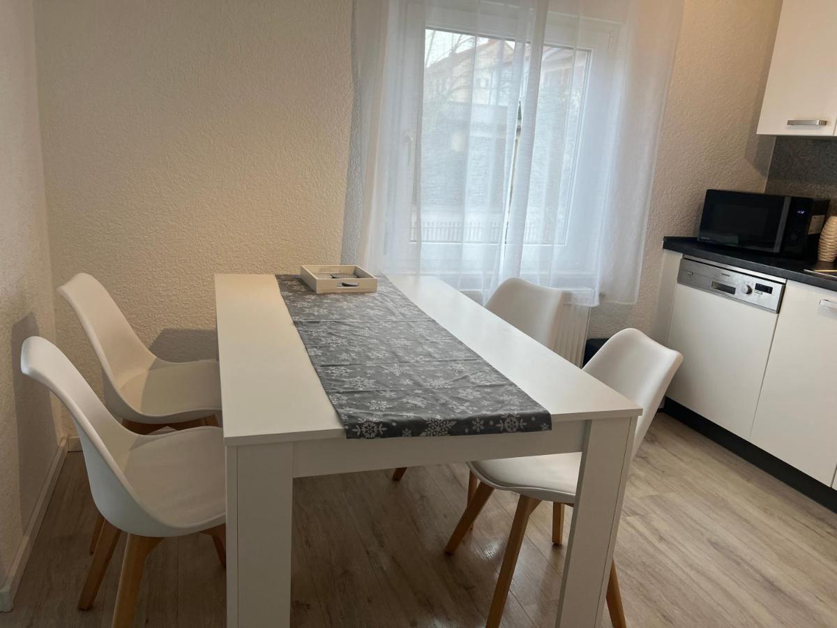 Moderne Helle 2,5 Zimmer Wohnung Mit Grossem Bad Und Kueche In Trossingen Dış mekan fotoğraf