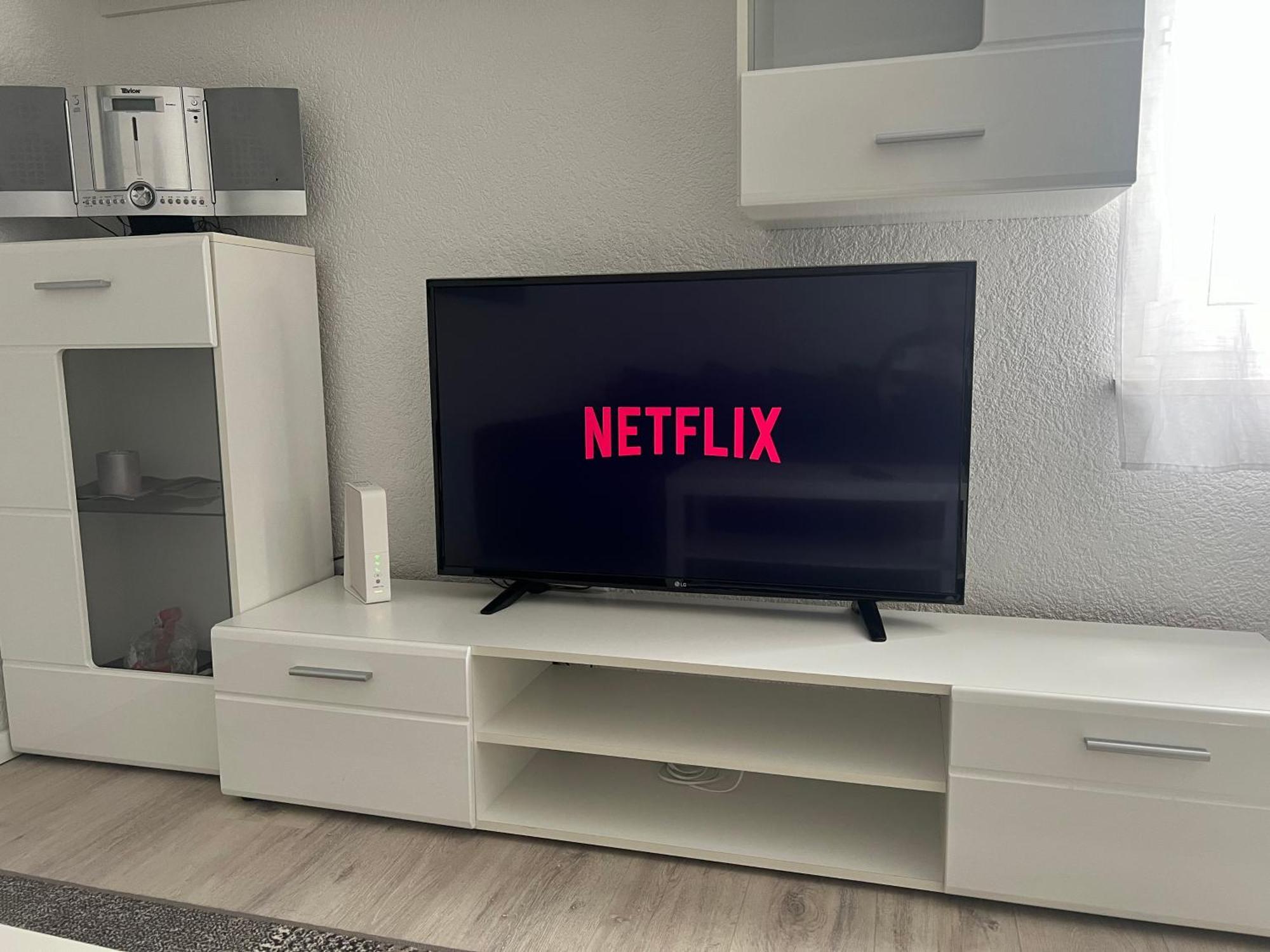 Moderne Helle 2,5 Zimmer Wohnung Mit Grossem Bad Und Kueche In Trossingen Dış mekan fotoğraf