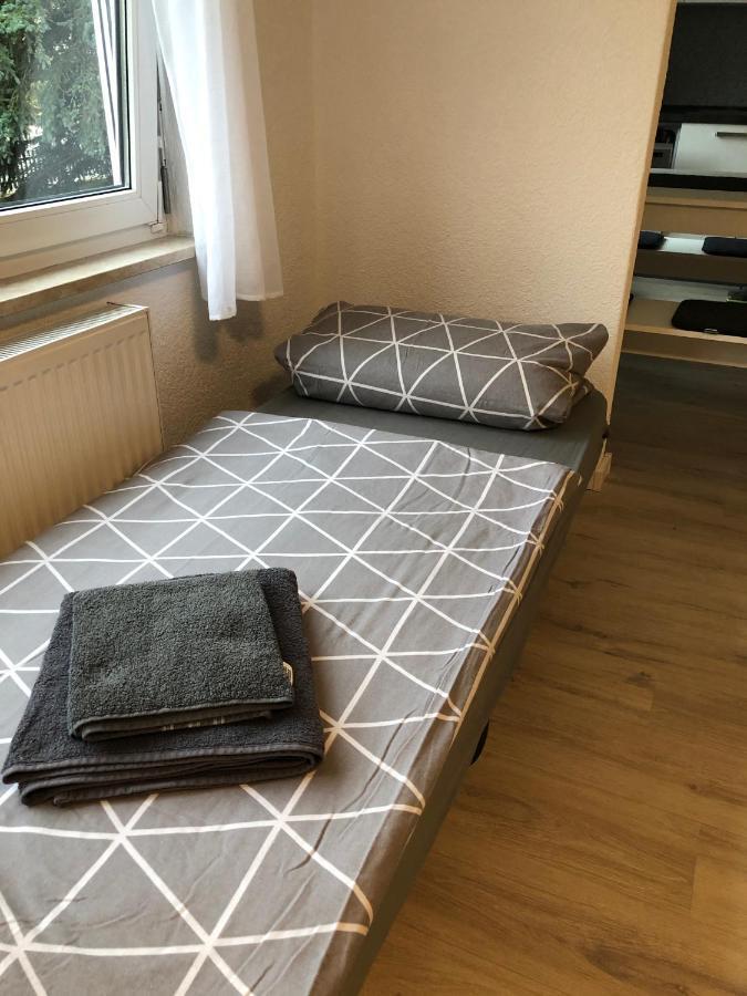 Moderne Helle 2,5 Zimmer Wohnung Mit Grossem Bad Und Kueche In Trossingen Dış mekan fotoğraf